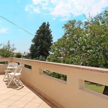 Francic By Interhome * Punat