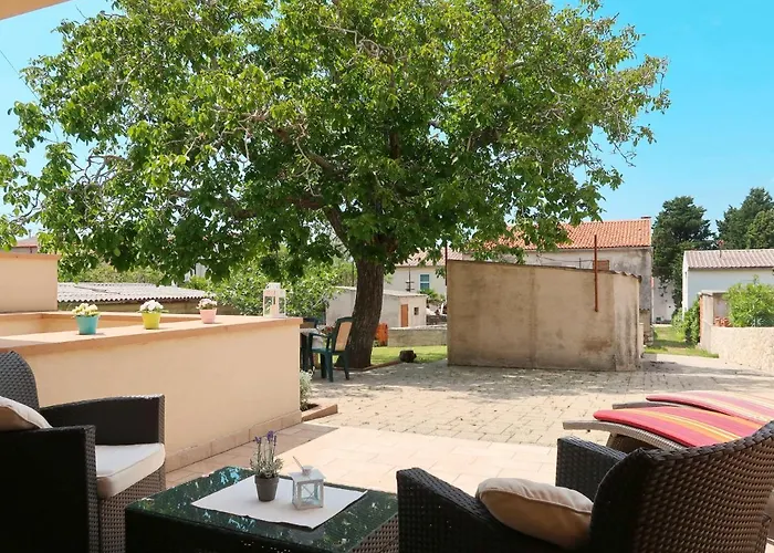 Дом отдыха Francic By Interhome Пунат