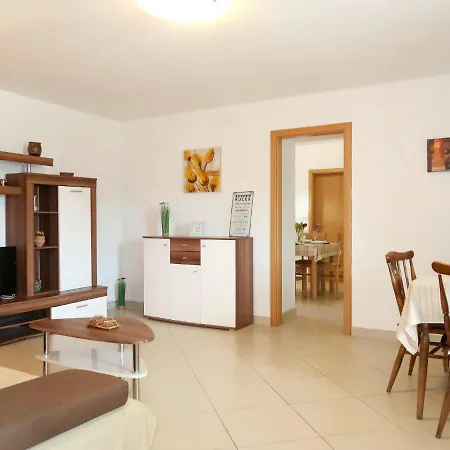 Francic By Interhome Ferienhaus *