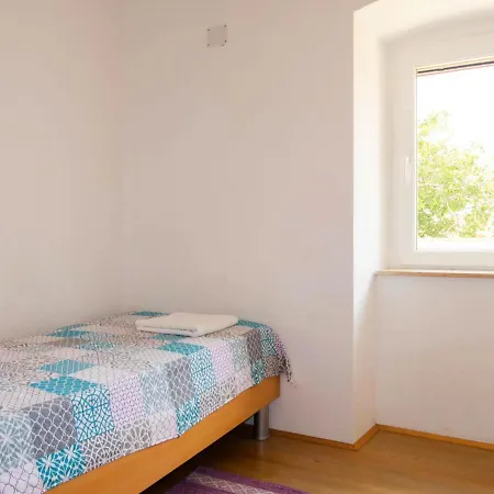 Ferienhaus Francic By Interhome *