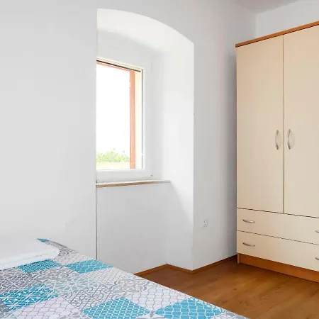 Francic By Interhome *